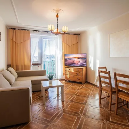 Pionow Rodzinne Apartamenty Urocza 10 Krynica Morska Exterior foto