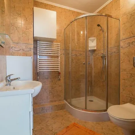 Pionow Rodzinne Apartamenty Urocza 10 Krynica Morska Exterior foto