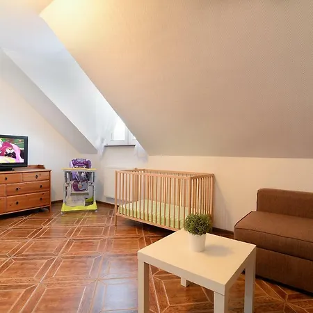 Pionow Rodzinne Apartamenty Urocza 10 Krynica Morska Exterior foto
