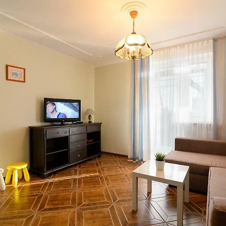 Pionow Rodzinne Apartamenty Urocza 10 Krynica Morska Exterior foto